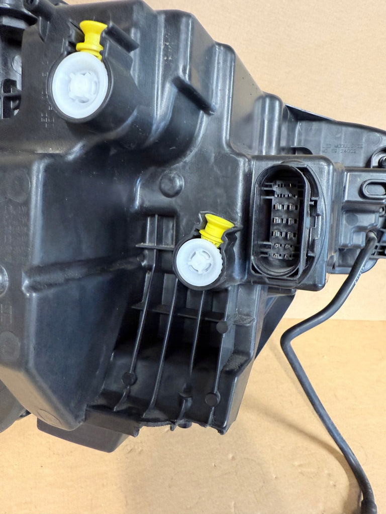 Frontscheinwerfer Skoda Karoq 57B941009 Ein Satz Scheinwerfer Headlight SCH9605249398ld