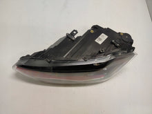 Laden Sie das Bild in den Galerie-Viewer, Frontscheinwerfer VW Polo 2G1941035C Full LED Links Scheinwerfer Headlight SCH7988157223zg