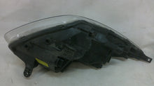Laden Sie das Bild in den Galerie-Viewer, Frontscheinwerfer Kia Venga 92102-1P000 92101-1P000 Ein Satz Headlight SCH7706972121wr