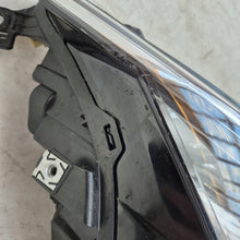 Laden Sie das Bild in den Galerie-Viewer, Frontscheinwerfer VW Golf VIII 5H1941006B Rechts Scheinwerfer Headlight SCH6951924369sz