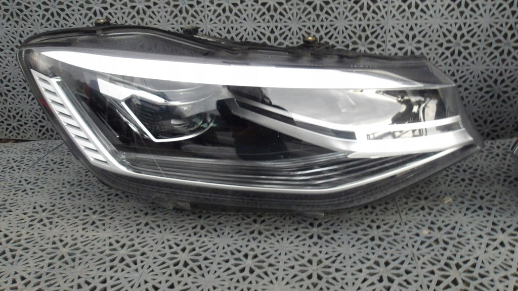 Frontscheinwerfer VW Caddy I 2K8941036AJ Rechts Scheinwerfer Headlight SCH2679708228ai