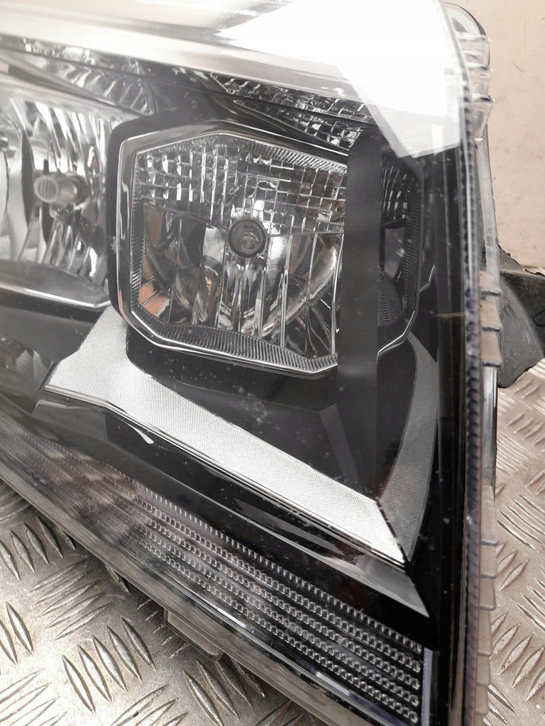 Frontscheinwerfer VW Crafter 7C1941006B Rechts Scheinwerfer Headlight SCH8810652753od