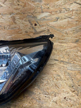 Load image into Gallery viewer, Frontscheinwerfer Peugeot 2008 208 II BWG1938 Links Scheinwerfer Headlight SCH6012541496xl
