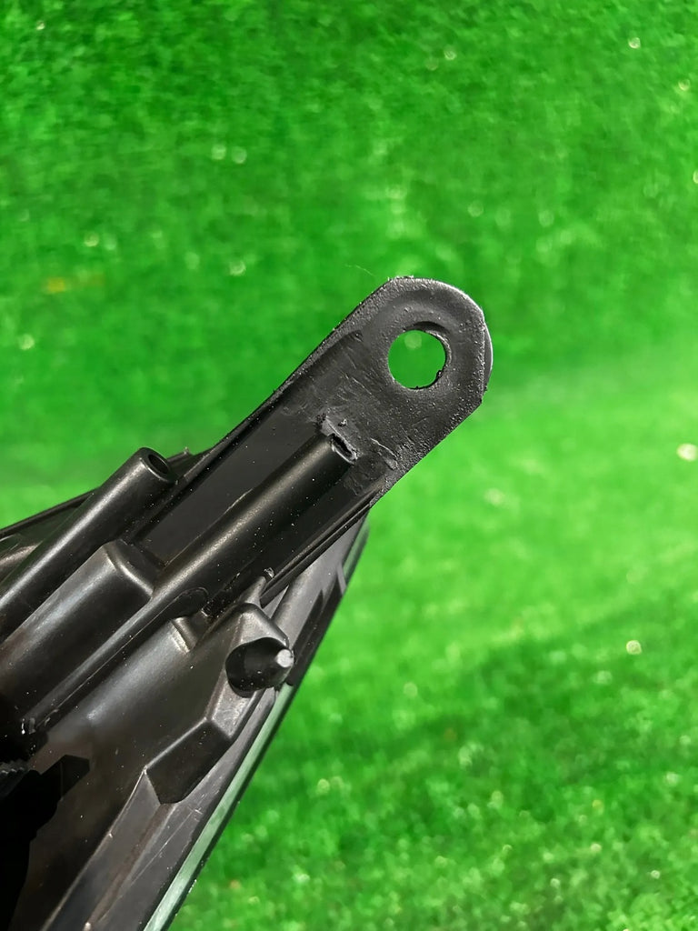 Frontscheinwerfer Kia Venga 921021P000 Rechts Scheinwerfer Headlight