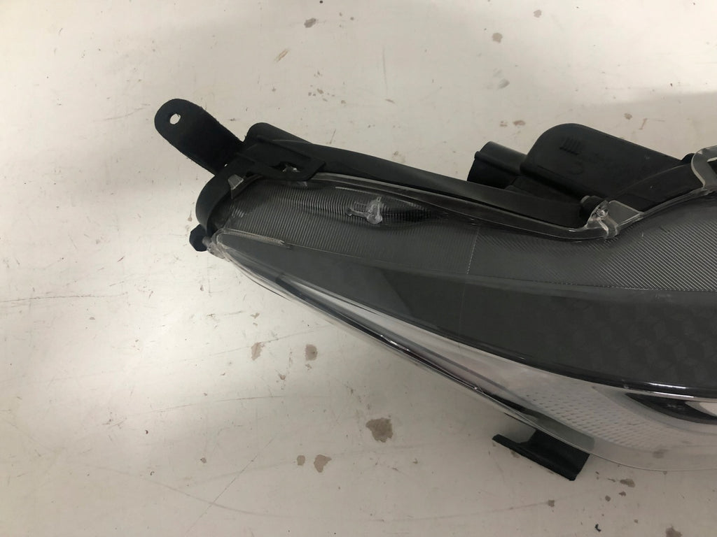 Frontscheinwerfer Toyota Yaris LED Rechts Scheinwerfer Headlight