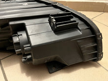 Laden Sie das Bild in den Galerie-Viewer, Frontscheinwerfer Hyundai Ix35 92102-2Y Rechts Scheinwerfer Headlight SCH9122936173mu