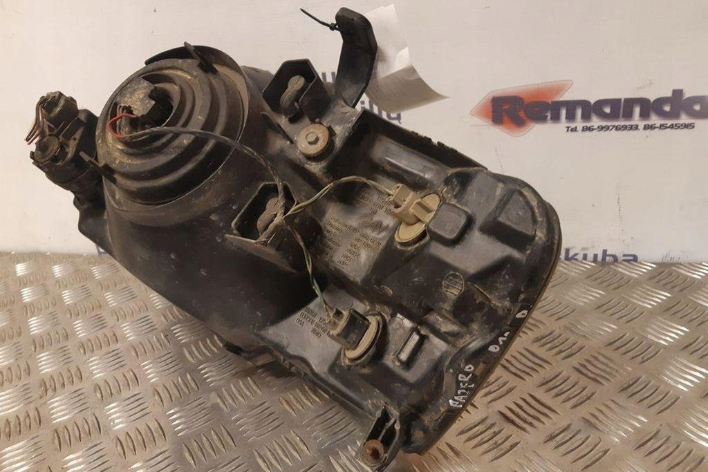 Frontscheinwerfer Mitsubishi Pajero I Sport 10087420 Rechts Headlight