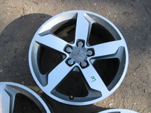Laden Sie das Bild in den Galerie-Viewer, 1x Alufelge 18 Zoll 7.0" 5x112 43ET 8U0601025D Audi Rim Wheel FEL2435360725cq