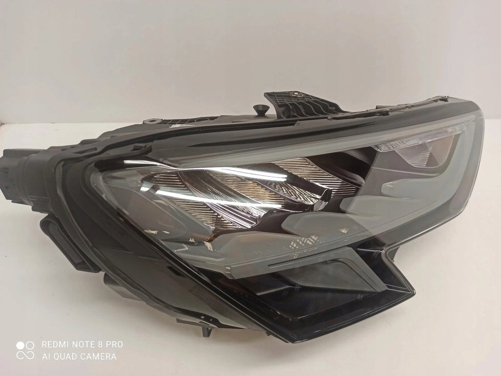 Frontscheinwerfer Audi A3 8Y0941011 8Y0941012 LED Ein Stück (Rechts oder Links)