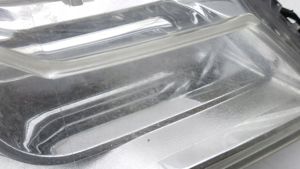 Frontscheinwerfer Citroën C-Crosser AMD226575 Rechts Scheinwerfer Headlight SCH2040950085po