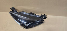 Laden Sie das Bild in den Galerie-Viewer, Frontscheinwerfer Mazda 2 Dj I W D43N-51030 Rechts Scheinwerfer Headlight SCH3080580081fx