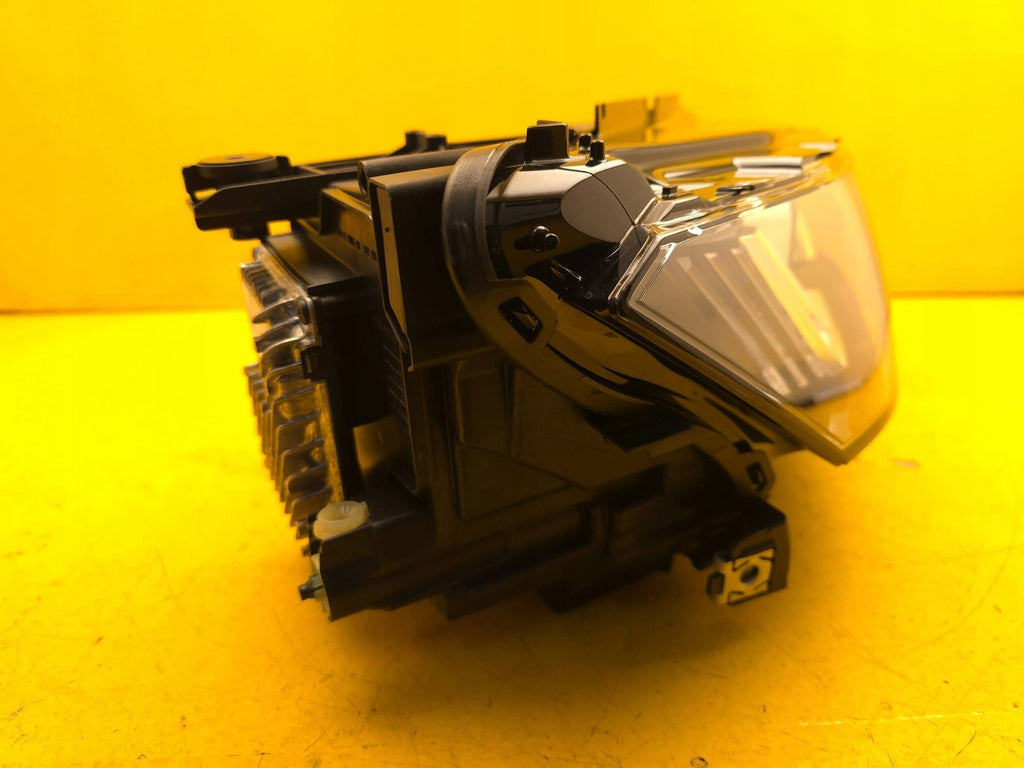 Frontscheinwerfer VW Touareg 761941082B LED Rechts Scheinwerfer Headlight SCH4902097108re