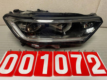 Laden Sie das Bild in den Galerie-Viewer, Frontscheinwerfer VW Troc T-Roc 2GA941036 LED Rechts Scheinwerfer Headlight