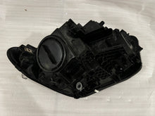 Laden Sie das Bild in den Galerie-Viewer, Frontscheinwerfer BMW F21 F20 7229679-10 Xenon Links Scheinwerfer Headlight