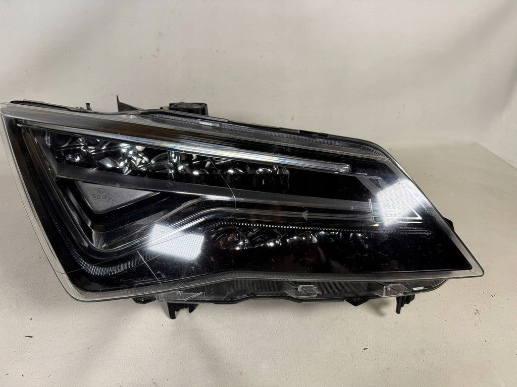 Frontscheinwerfer Seat Ateca 576941008F Rechts Scheinwerfer Headlight