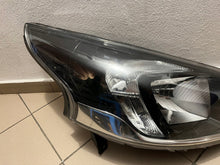 Laden Sie das Bild in den Galerie-Viewer, Frontscheinwerfer Opel Vivaro A B Trafic III 260104643R Rechts Headlight SCH4891753914oa