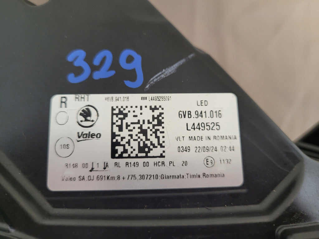 Frontscheinwerfer Skoda Fabia 6VB941016 Rechts Scheinwerfer Headlight