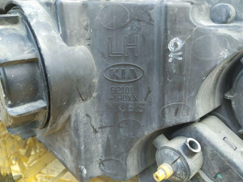 Frontscheinwerfer Kia Ceed 92101-1H0XX Ein Stück (Rechts oder Links) Headlight