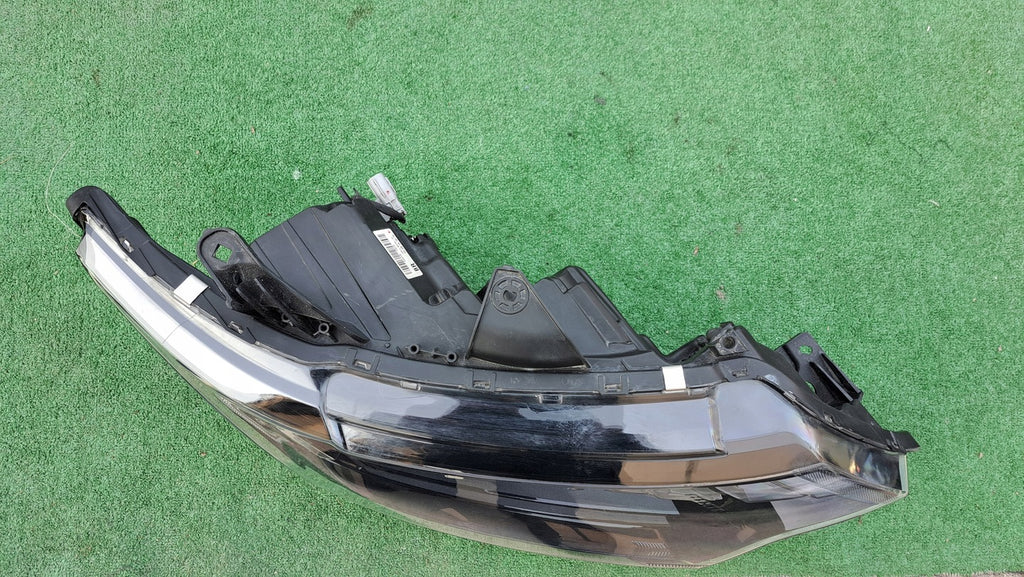 Frontscheinwerfer Mitsubishi Outlander III 8301D332 LED Rechts Headlight