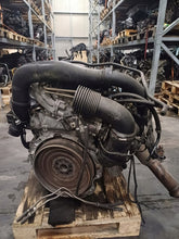 Laden Sie das Bild in den Galerie-Viewer, Motor Mercedes-Benz Cla Gla 651930 2.2 CDI 93TKm 2017 Diesel Engine Unkomplett