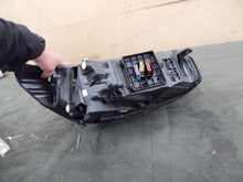Laden Sie das Bild in den Galerie-Viewer, Frontscheinwerfer Ford Focus 01MDE812364 Links Scheinwerfer Headlight SCH1275916669go