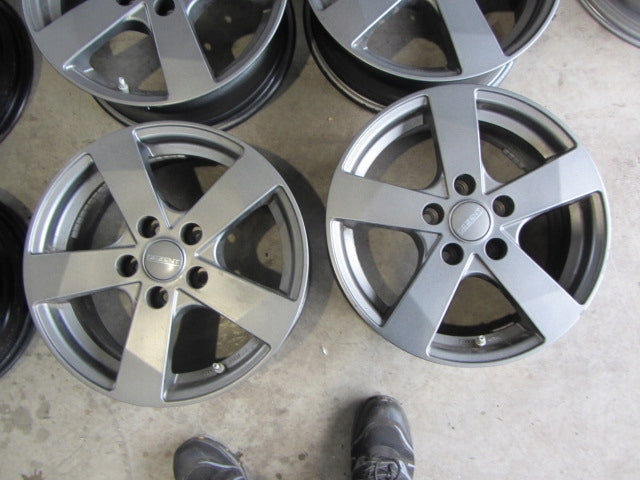 4x Alufelge 16 Zoll 6.5" 5x114.3 Toyota Rim Wheel FEL8657638109ez