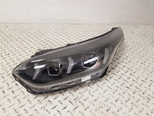 Laden Sie das Bild in den Galerie-Viewer, Frontscheinwerfer Kia Ceed 92101J7500 Full LED Ein Stück (Rechts oder Links)