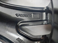 Laden Sie das Bild in den Galerie-Viewer, 1x Alufelge 18 Zoll 8.0&quot; 5x108 42ET 31471482 Volvo V60 II S60 Iii Rim Wheel