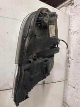 Laden Sie das Bild in den Galerie-Viewer, Frontscheinwerfer Mercedes-Benz A2128208361 Links Scheinwerfer Headlight SCH6879495651zq