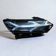 Laden Sie das Bild in den Galerie-Viewer, Frontscheinwerfer Dacia Sandero III Logan 260102586R Rechts Headlight