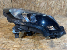 Load image into Gallery viewer, Frontscheinwerfer Opel Zafira C 13399859 Rechts Scheinwerfer Headlight SCH3969196039hg