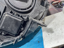Laden Sie das Bild in den Galerie-Viewer, Frontscheinwerfer Mini Countryman R60 030126728400 Rechts Scheinwerfer Headlight SCH7415263588mu