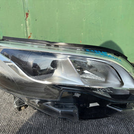 Frontscheinwerfer Peugeot Expert Traveller 9808235780 Rechts Headlight SCH9934188739hx