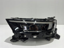 Laden Sie das Bild in den Galerie-Viewer, Frontscheinwerfer Opel Mokka 9847939080 Links Scheinwerfer Headlight SCH5747859798xt