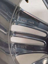 Laden Sie das Bild in den Galerie-Viewer, 1x Alufelge 18 Zoll 8.0" 5x108 55ET Glanz JX7J-H1A Ford Mondeo Rim Wheel