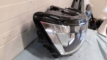 Load image into Gallery viewer, Frontscheinwerfer VW Transporter Caravelle 7L1941006 Rechts Headlight SCH2515772977zn