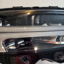 Load image into Gallery viewer, Frontscheinwerfer Volvo S90 V90 31386171 Rechts Scheinwerfer Headlight SCH2942950302jb