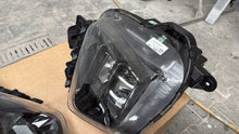 Laden Sie das Bild in den Galerie-Viewer, Frontscheinwerfer Hyundai Tucson 92101-N7100 LED Ein Stück (Rechts oder Links) SCH2341922382nx