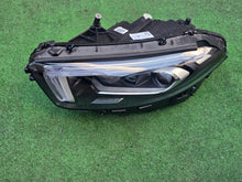 Laden Sie das Bild in den Galerie-Viewer, Frontscheinwerfer Mercedes-Benz W177 A1779062505 Links Scheinwerfer Headlight SCH9796568486ry