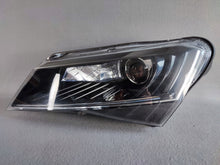Laden Sie das Bild in den Galerie-Viewer, Frontscheinwerfer Skoda Superb III 3V1941015B Xenon Links Scheinwerfer Headlight