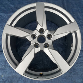 1x Alufelge 19 Zoll 9.0