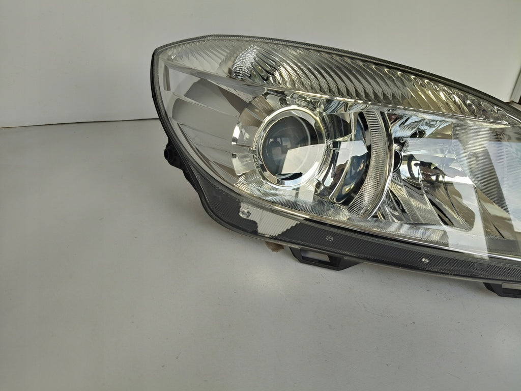Frontscheinwerfer Skoda Fabia II Roomster Rechts Scheinwerfer Headlight
