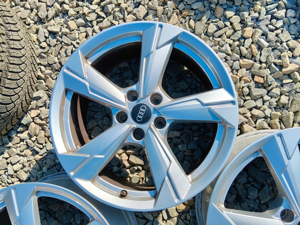 4x Alufelge 18 Zoll 8.0" 5x112 39ET Glanz Silber 4K0601025D Audi C8 Rim Wheel FEL5074673487cr