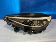 Laden Sie das Bild in den Galerie-Viewer, Frontscheinwerfer VW I 11B941005B Links Scheinwerfer Headlight SCH5231180032uu