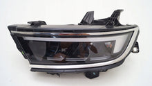 Laden Sie das Bild in den Galerie-Viewer, Frontscheinwerfer Opel Astra L 985032698089 LED Ein Stück (Rechts oder Links) SCH5618001307tw