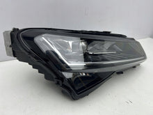 Laden Sie das Bild in den Galerie-Viewer, Frontscheinwerfer Skoda Superb III 3V1941016D LED Rechts Scheinwerfer Headlight SCH7298907589hd