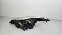 Laden Sie das Bild in den Galerie-Viewer, Frontscheinwerfer Ford Mondeo 123748638421 Rechts Scheinwerfer Headlight SCH9164710272sd