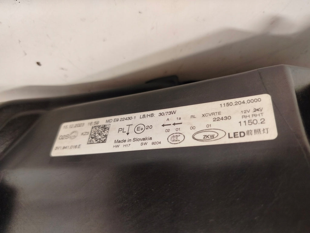 Frontscheinwerfer Skoda Superb III 3V1941016E Full LED Rechts Headlight