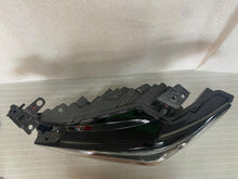 Laden Sie das Bild in den Galerie-Viewer, Frontscheinwerfer Mazda 6 Gj GRF5-51040 LED Links Scheinwerfer Headlight SCH9992372249vo