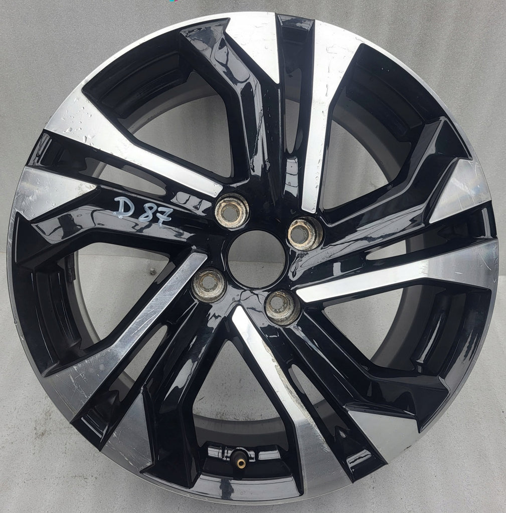 1x Alufelge 17 Zoll 6.5" 4x108 32ET 9825165280 Peugeot II 208 Rim Wheel FEL8285843561os